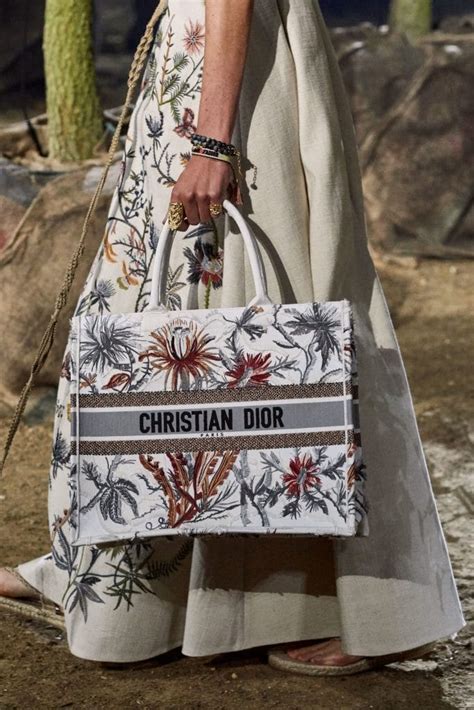 dior custom tote bag|christian Dior book tote 2021.